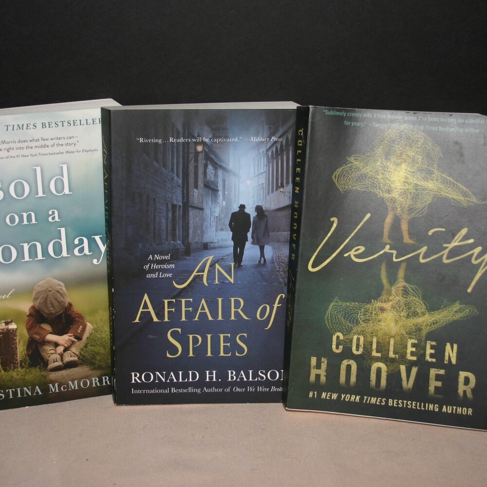 Set of Three Top Selling Novel Paperback Books B-121